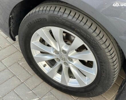 Серый Тойота Венза, объемом двигателя 2.7 л и пробегом 153 тыс. км за 15940 $, фото 6 на Automoto.ua