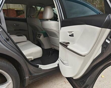 Серый Тойота Венза, объемом двигателя 3.5 л и пробегом 138 тыс. км за 12500 $, фото 7 на Automoto.ua