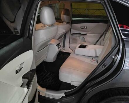 Серый Тойота Венза, объемом двигателя 3.5 л и пробегом 138 тыс. км за 12500 $, фото 12 на Automoto.ua