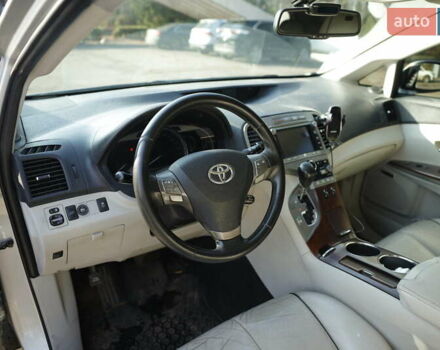 Сірий Тойота Венза, об'ємом двигуна 3.46 л та пробігом 166 тис. км за 13500 $, фото 4 на Automoto.ua