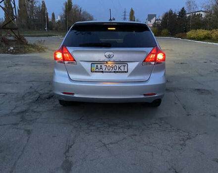 Серый Тойота Венза, объемом двигателя 2.7 л и пробегом 220 тыс. км за 14000 $, фото 3 на Automoto.ua