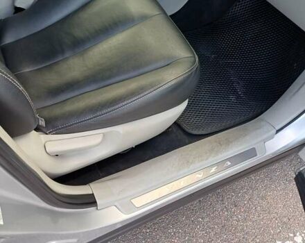 Серый Тойота Венза, объемом двигателя 2.7 л и пробегом 200 тыс. км за 13000 $, фото 19 на Automoto.ua