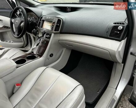 Серый Тойота Венза, объемом двигателя 2.67 л и пробегом 273 тыс. км за 13500 $, фото 12 на Automoto.ua