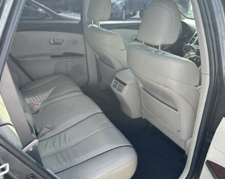 Тойота Венза 2011 в Киеве на Automoto.ua Серый Тойота Венза, объемом двигателя 3.5 л и пробегом 210 тыс. км за 16800 $, фото 2 на Automoto.ua