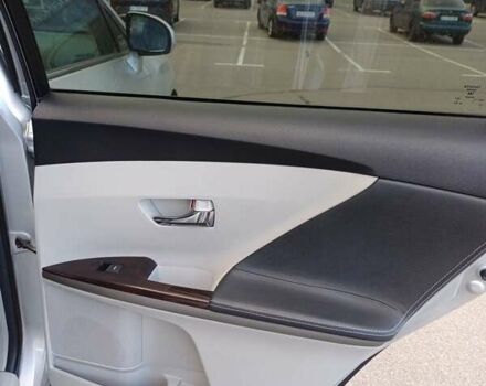 Серый Тойота Венза, объемом двигателя 2.7 л и пробегом 200 тыс. км за 13000 $, фото 15 на Automoto.ua