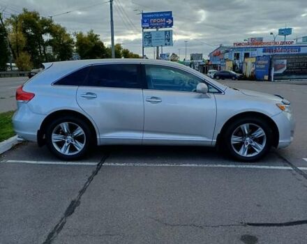 Серый Тойота Венза, объемом двигателя 2.7 л и пробегом 200 тыс. км за 13000 $, фото 4 на Automoto.ua