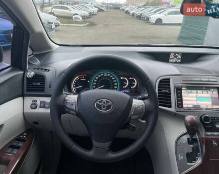 Серый Тойота Венза, объемом двигателя 2.67 л и пробегом 273 тыс. км за 14490 $, фото 13 на Automoto.ua