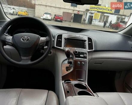Серый Тойота Венза, объемом двигателя 2.67 л и пробегом 273 тыс. км за 13500 $, фото 13 на Automoto.ua