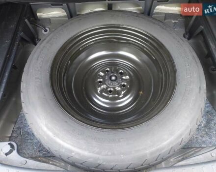 Серый Тойота Венза, объемом двигателя 2.67 л и пробегом 35 тыс. км за 21000 $, фото 15 на Automoto.ua