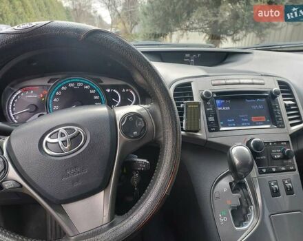 Серый Тойота Венза, объемом двигателя 2.67 л и пробегом 35 тыс. км за 21000 $, фото 25 на Automoto.ua