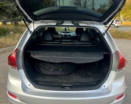 Серый Тойота Венза, объемом двигателя 2.7 л и пробегом 194 тыс. км за 17500 $, фото 9 на Automoto.ua