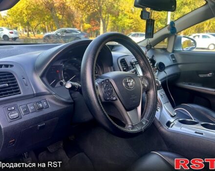 Серый Тойота Венза, объемом двигателя 2.7 л и пробегом 194 тыс. км за 17500 $, фото 6 на Automoto.ua