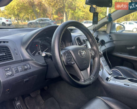 Серый Тойота Венза, объемом двигателя 2.7 л и пробегом 194 тыс. км за 17500 $, фото 8 на Automoto.ua