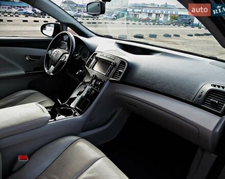 Серый Тойота Венза, объемом двигателя 2.7 л и пробегом 208 тыс. км за 15800 $, фото 19 на Automoto.ua