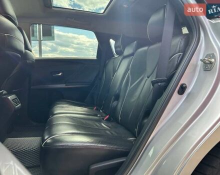 Серый Тойота Венза, объемом двигателя 2.69 л и пробегом 185 тыс. км за 16990 $, фото 11 на Automoto.ua