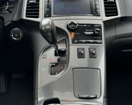 Серый Тойота Венза, объемом двигателя 2.67 л и пробегом 280 тыс. км за 15800 $, фото 9 на Automoto.ua