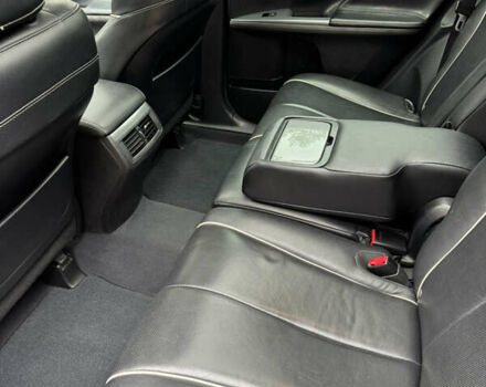 Серый Тойота Венза, объемом двигателя 2.67 л и пробегом 280 тыс. км за 15800 $, фото 11 на Automoto.ua