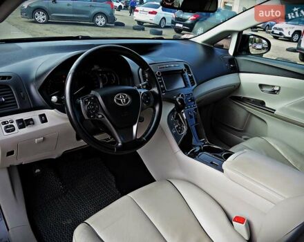 Серый Тойота Венза, объемом двигателя 2.7 л и пробегом 208 тыс. км за 15800 $, фото 6 на Automoto.ua