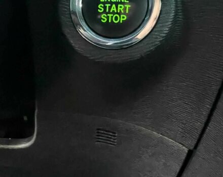 Серый Тойота Венза, объемом двигателя 2.7 л и пробегом 168 тыс. км за 14999 $, фото 7 на Automoto.ua