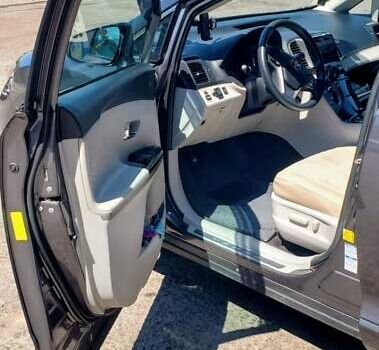 Сірий Тойота Венза, об'ємом двигуна 2.7 л та пробігом 149 тис. км за 17372 $, фото 8 на Automoto.ua