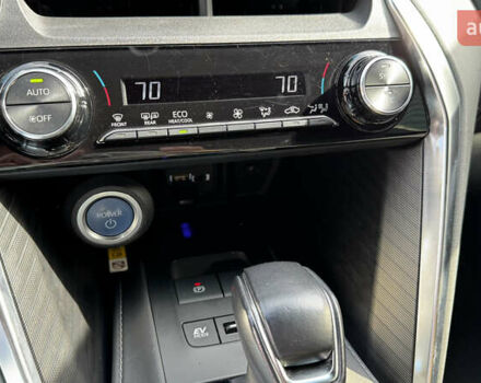 Серый Тойота Венза, объемом двигателя 2.49 л и пробегом 84 тыс. км за 35000 $, фото 27 на Automoto.ua