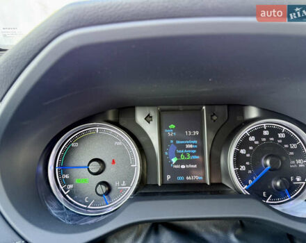 Сірий Тойота Венза, об'ємом двигуна 2.49 л та пробігом 66 тис. км за 28000 $, фото 22 на Automoto.ua