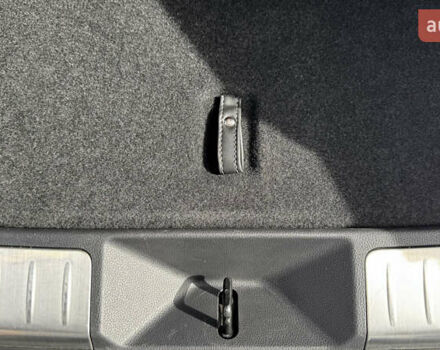 Серый Тойота Венза, объемом двигателя 2.49 л и пробегом 84 тыс. км за 35000 $, фото 13 на Automoto.ua