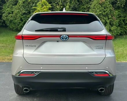 Серый Тойота Венза, объемом двигателя 2.5 л и пробегом 14 тыс. км за 13500 $, фото 5 на Automoto.ua