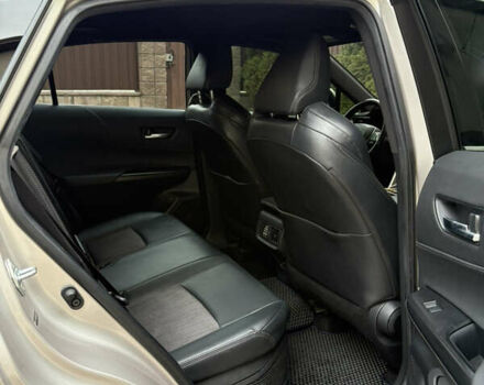 Серый Тойота Венза, объемом двигателя 2.49 л и пробегом 138 тыс. км за 32000 $, фото 21 на Automoto.ua