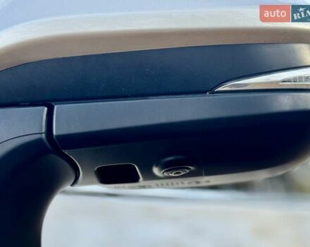 Серый Тойота Венза, объемом двигателя 2.49 л и пробегом 120 тыс. км за 30500 $, фото 18 на Automoto.ua