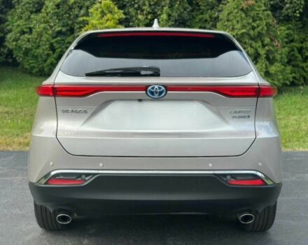 Серый Тойота Венза, объемом двигателя 2.5 л и пробегом 12 тыс. км за 12700 $, фото 3 на Automoto.ua