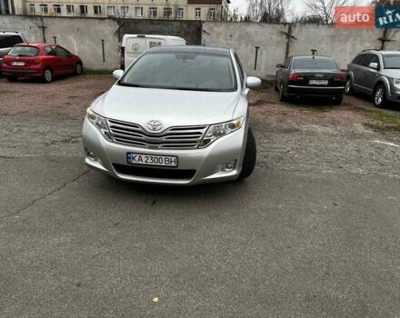 Серый Тойота Венза, объемом двигателя 2.67 л и пробегом 273 тыс. км за 13500 $, фото 1 на Automoto.ua