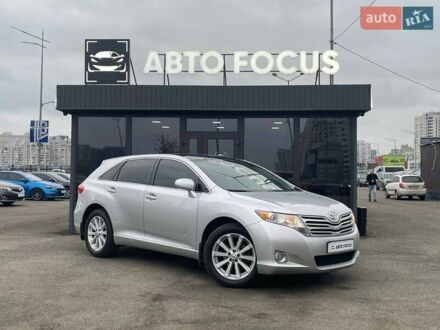 Серый Тойота Венза, объемом двигателя 2.67 л и пробегом 273 тыс. км за 14490 $, фото 1 на Automoto.ua