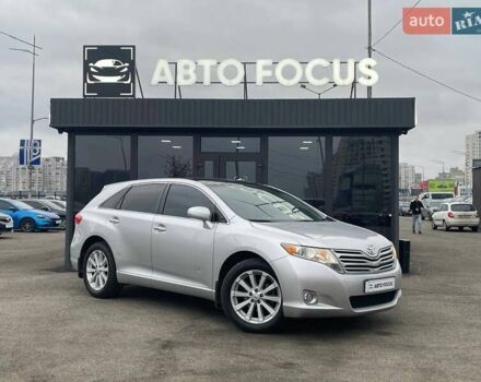 Серый Тойота Венза, объемом двигателя 2.67 л и пробегом 273 тыс. км за 14490 $, фото 1 на Automoto.ua
