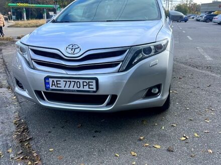 Тойота Венза 2013 в Днепре (Днепропетровске) на Automoto.ua Серый Тойота Венза, объемом двигателя 2.7 л и пробегом 194 тыс. км за 17500 $, фото 1 на Automoto.ua