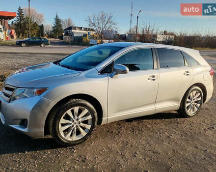 Серый Тойота Венза, объемом двигателя 2.7 л и пробегом 172 тыс. км за 15400 $, фото 1 на Automoto.ua