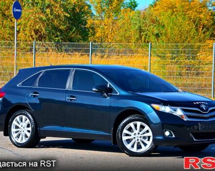 Серый Тойота Венза, объемом двигателя 2.7 л и пробегом 149 тыс. км за 15700 $, фото 1 на Automoto.ua