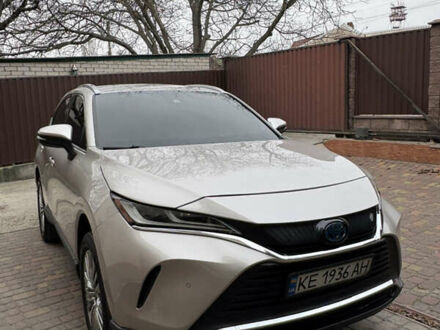 Серый Тойота Венза, объемом двигателя 2.49 л и пробегом 138 тыс. км за 32000 $, фото 1 на Automoto.ua