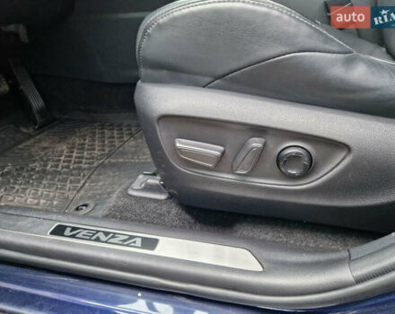 Синій Тойота Венза, об'ємом двигуна 2.49 л та пробігом 81 тис. км за 32000 $, фото 19 на Automoto.ua