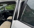 Білий Тойота Версо, об'ємом двигуна 1.6 л та пробігом 200 тис. км за 9500 $, фото 4 на Automoto.ua