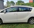 Білий Тойота Версо, об'ємом двигуна 2 л та пробігом 230 тис. км за 6300 $, фото 1 на Automoto.ua