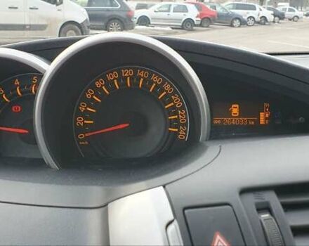 Белый Тойота Версо, объемом двигателя 2.2 л и пробегом 264 тыс. км за 9500 $, фото 8 на Automoto.ua