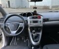 Белый Тойота Версо, объемом двигателя 2 л и пробегом 230 тыс. км за 9500 $, фото 4 на Automoto.ua