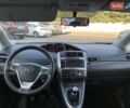 Белый Тойота Версо, объемом двигателя 2 л и пробегом 222 тыс. км за 12500 $, фото 2 на Automoto.ua