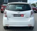 Білий Тойота Версо, об'ємом двигуна 2 л та пробігом 226 тис. км за 10690 $, фото 2 на Automoto.ua