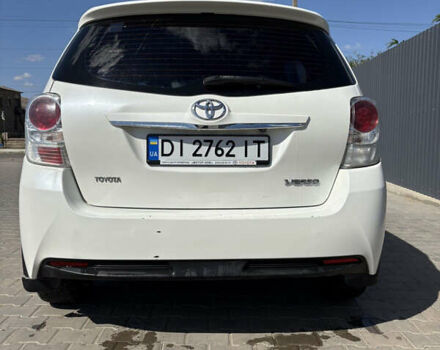 Тойота Версо 2013 в Вознесенске на Automoto.ua Белый Тойота Версо, объемом двигателя 1.8 л и пробегом 290 тыс. км за 9700 $, фото 3 на Automoto.ua