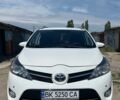 Белый Тойота Версо, объемом двигателя 2 л и пробегом 261 тыс. км за 13000 $, фото 1 на Automoto.ua