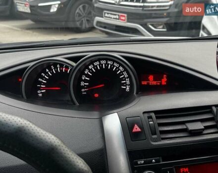 Белый Тойота Версо, объемом двигателя 1.6 л и пробегом 106 тыс. км за 10990 $, фото 13 на Automoto.ua