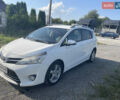 Белый Тойота Версо, объемом двигателя 1.6 л и пробегом 178 тыс. км за 10500 $, фото 2 на Automoto.ua