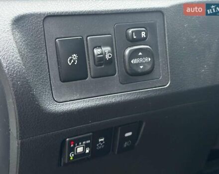 Белый Тойота Версо, объемом двигателя 1.6 л и пробегом 106 тыс. км за 10990 $, фото 10 на Automoto.ua